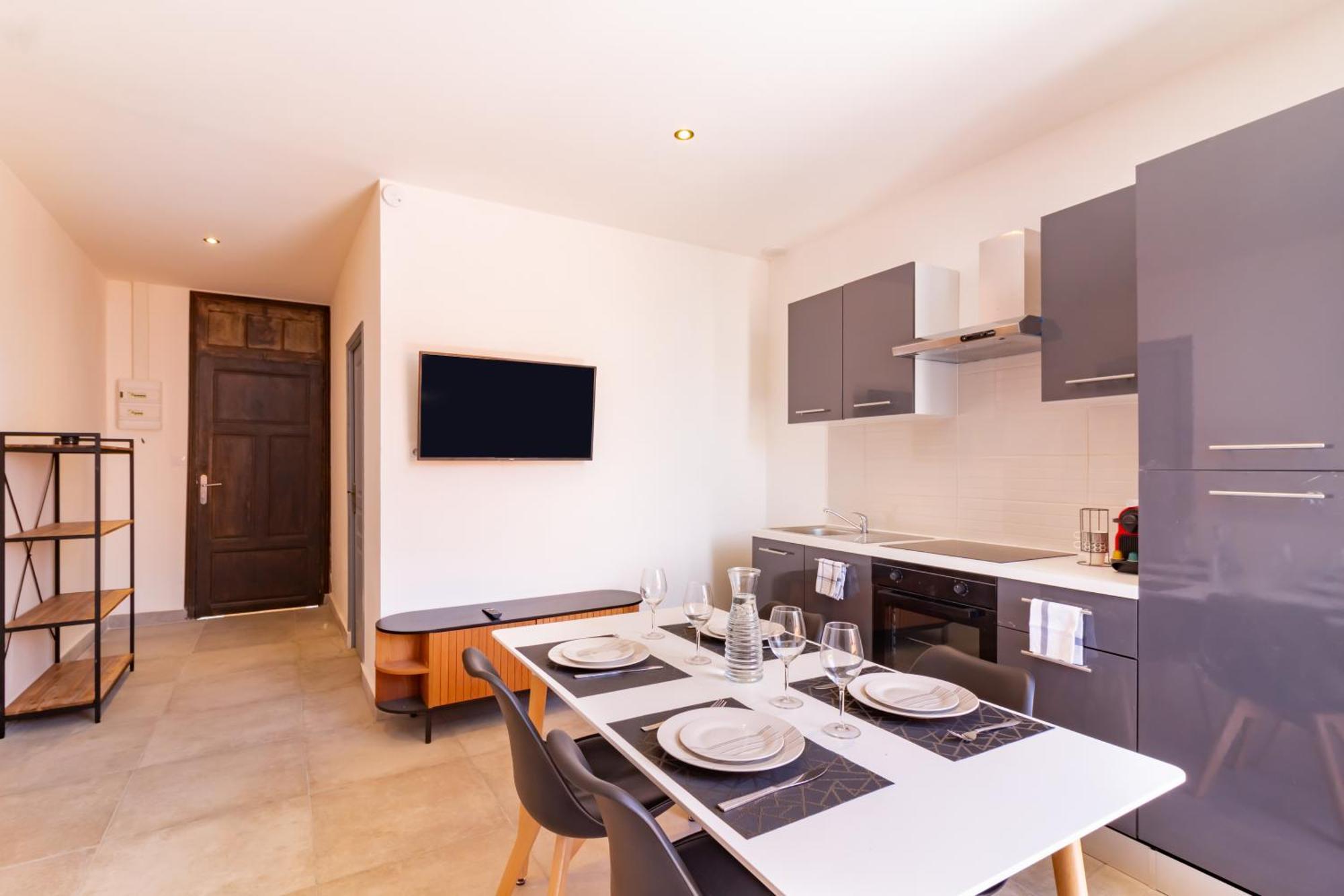 Appartement Moderne Et Elegant Michel Torrent Perpignan Exterior photo